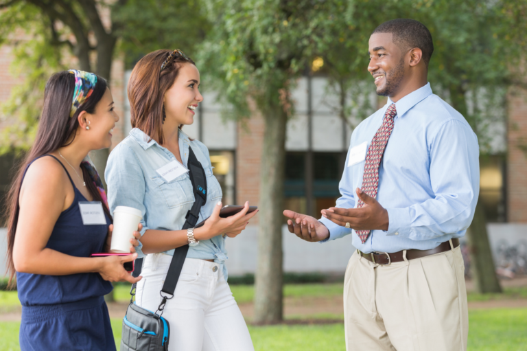 Beyond the Brochures: How to Get the Real Scoop on Campus Visits